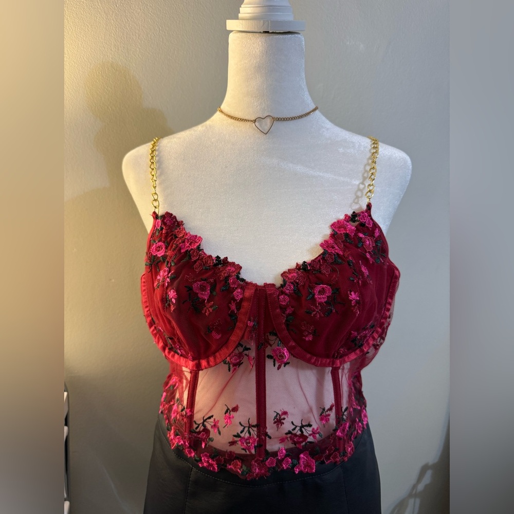 Sexy red lacy bodice fishbone tank top mesh flowers floral viral trendy shirt